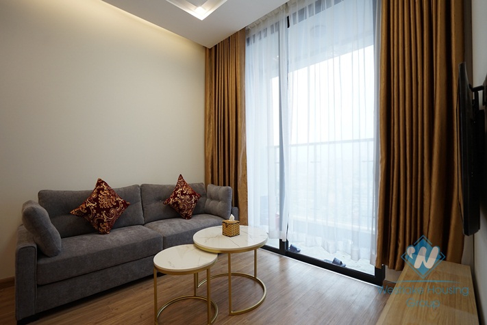 Luxury three bedrooms apartment for rent in Vinhome Metropolis, Ba Dinh district, Ha Noi